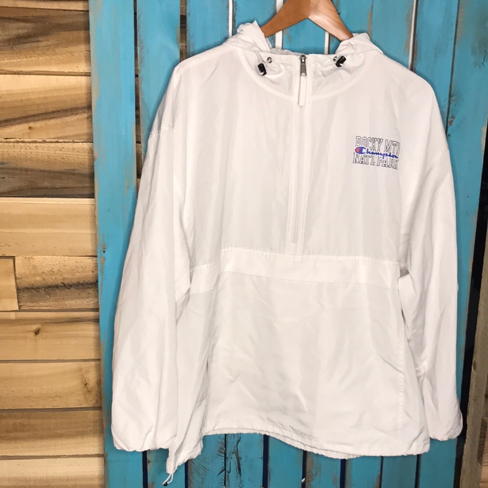 Champion rain jacket Rocky Mountain National P.ark white XL
